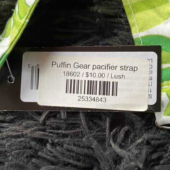NEW! PUFFIN GEAR Pacifier strap - tropical monstera pattern - Picture 3 of 5
